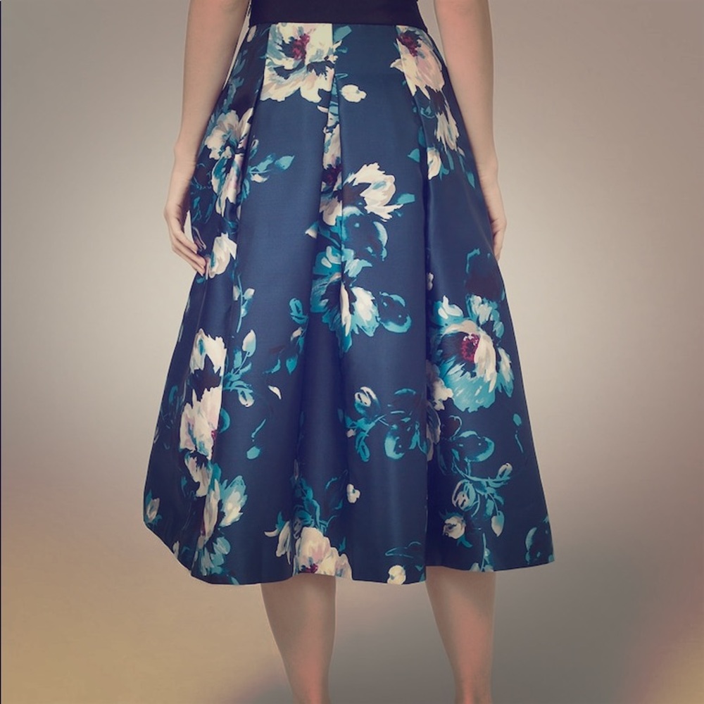 WHBM Floral full midi skirt